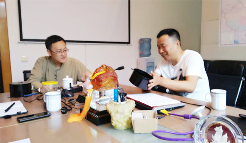 漢聲音響參觀恒達電子并達成合作