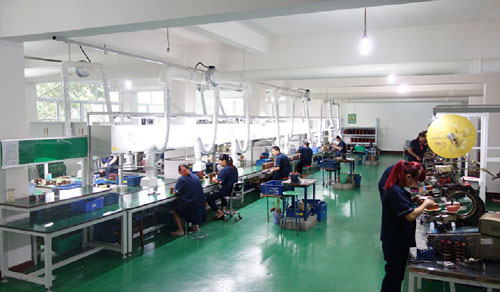 恒達(dá)電子生產(chǎn)線