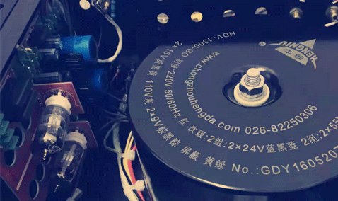 電網(wǎng)電壓110V比<i style='color:red'>220v</i>要安全一點嗎？