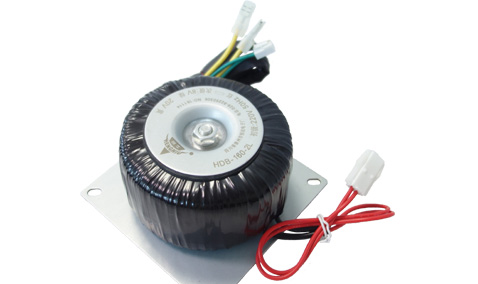 環(huán)形隔離變壓器對地感應(yīng)電壓會觸電嗎？