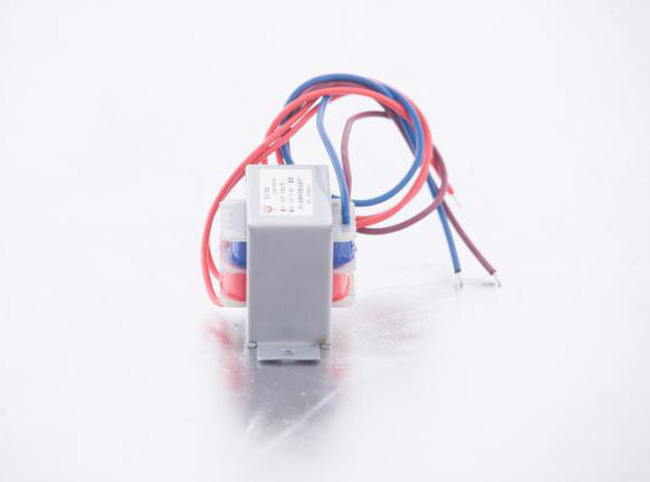 引線式EI變壓器側立安裝，安全牢固2