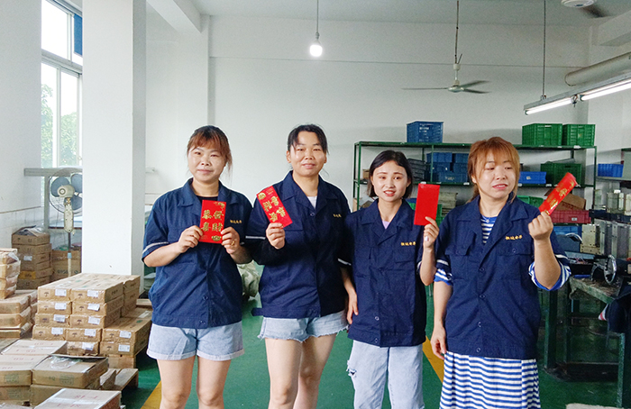 恒達(dá)獎(jiǎng)勵(lì)現(xiàn)場(chǎng) (2)