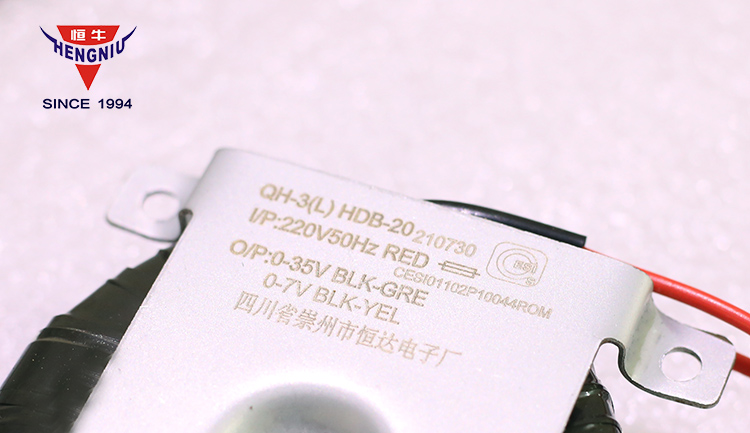 恒牛小型隔離環(huán)變配套高新移動(dòng)醫(yī)療設(shè)備